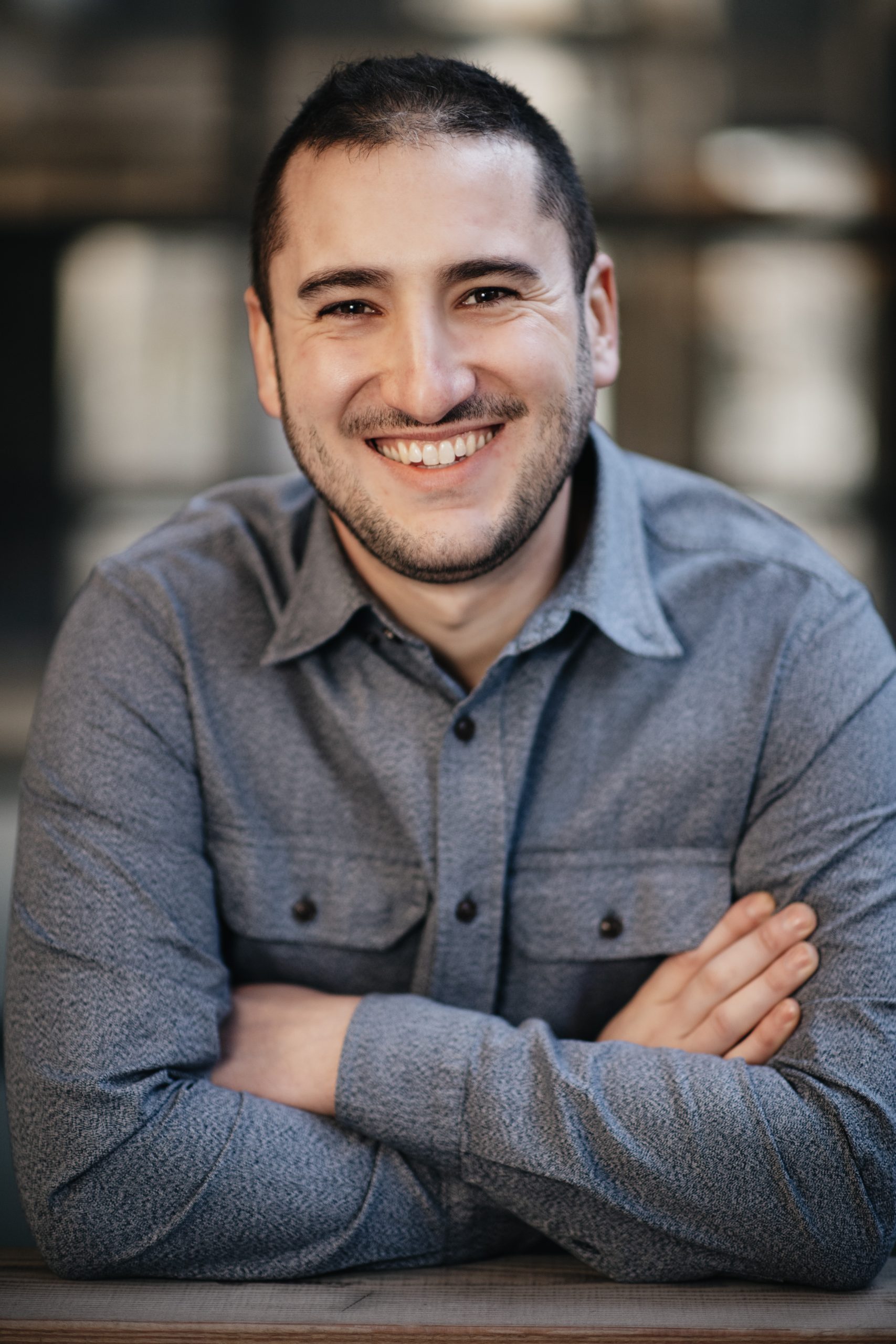 Color Headshot of Kayvon Mohammadian